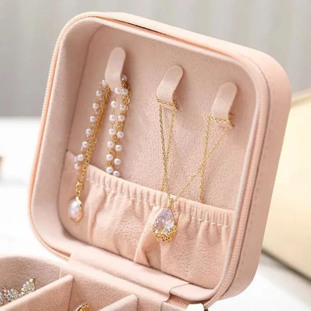 Portable Mini Jewelry Storage Box Earrings Necklace Ring Jewelry Organizer Display Travel Organizer Jewelry Leather Storage Case